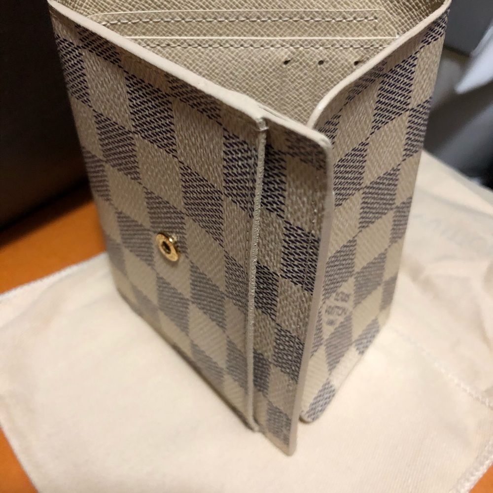 Louis Vuitton Anais wallet in Damier azur